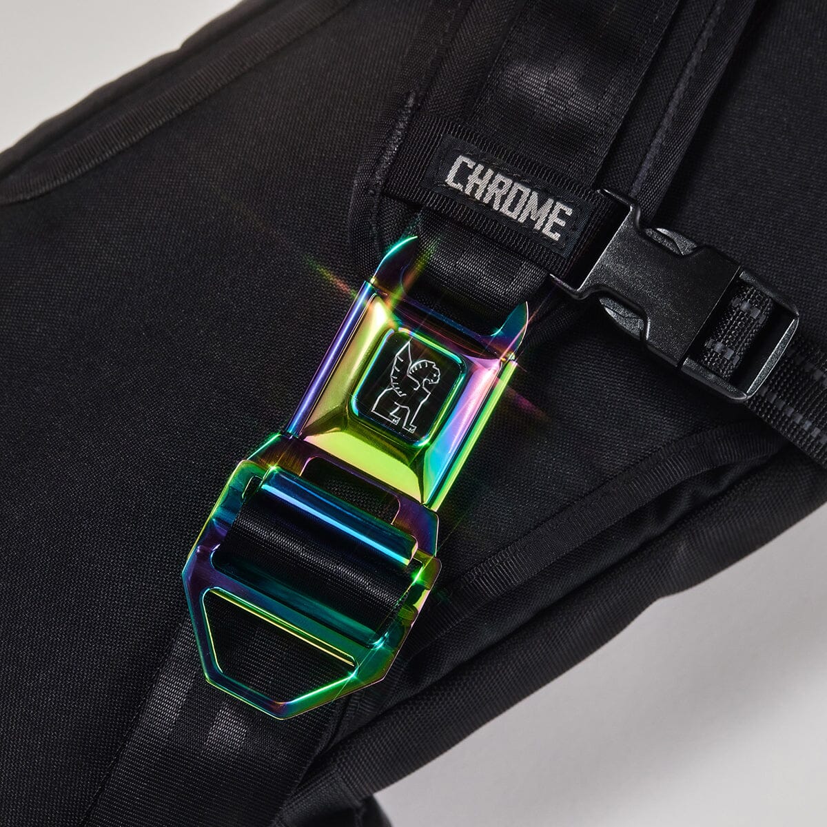 美品　Chrome クローム　シートベルトバックル　ミニメトロ　リュック シートベルト バックル ラージ | クローム・インダストリーズ