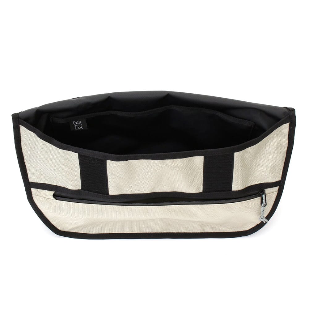 SIMPLE MESSENGER BAG