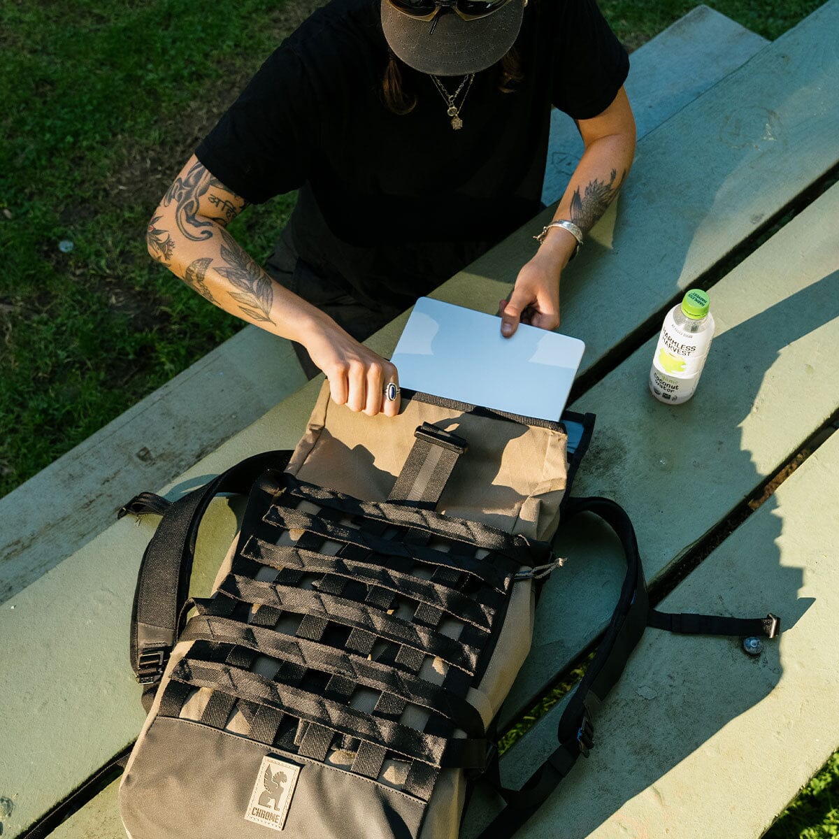 BARRAGE CARGO(バラージ カーゴ) BACKPACK| クローム