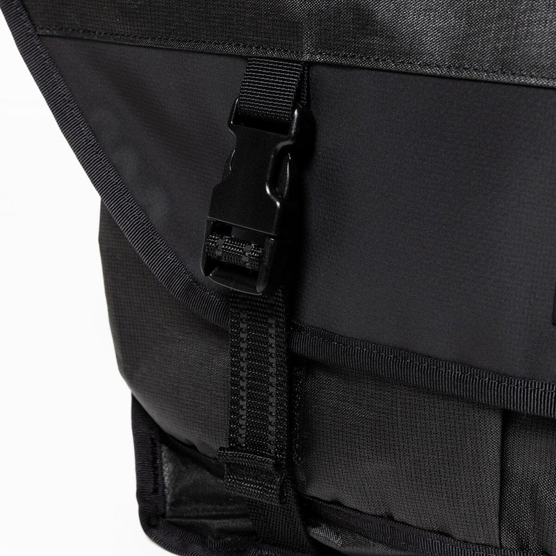 CTZ 24L MESSENGER meanswhile edition BAGS chromeindustries 