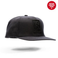 BLACK/BLACK