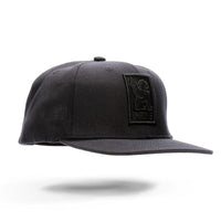 BLACK/BLACK