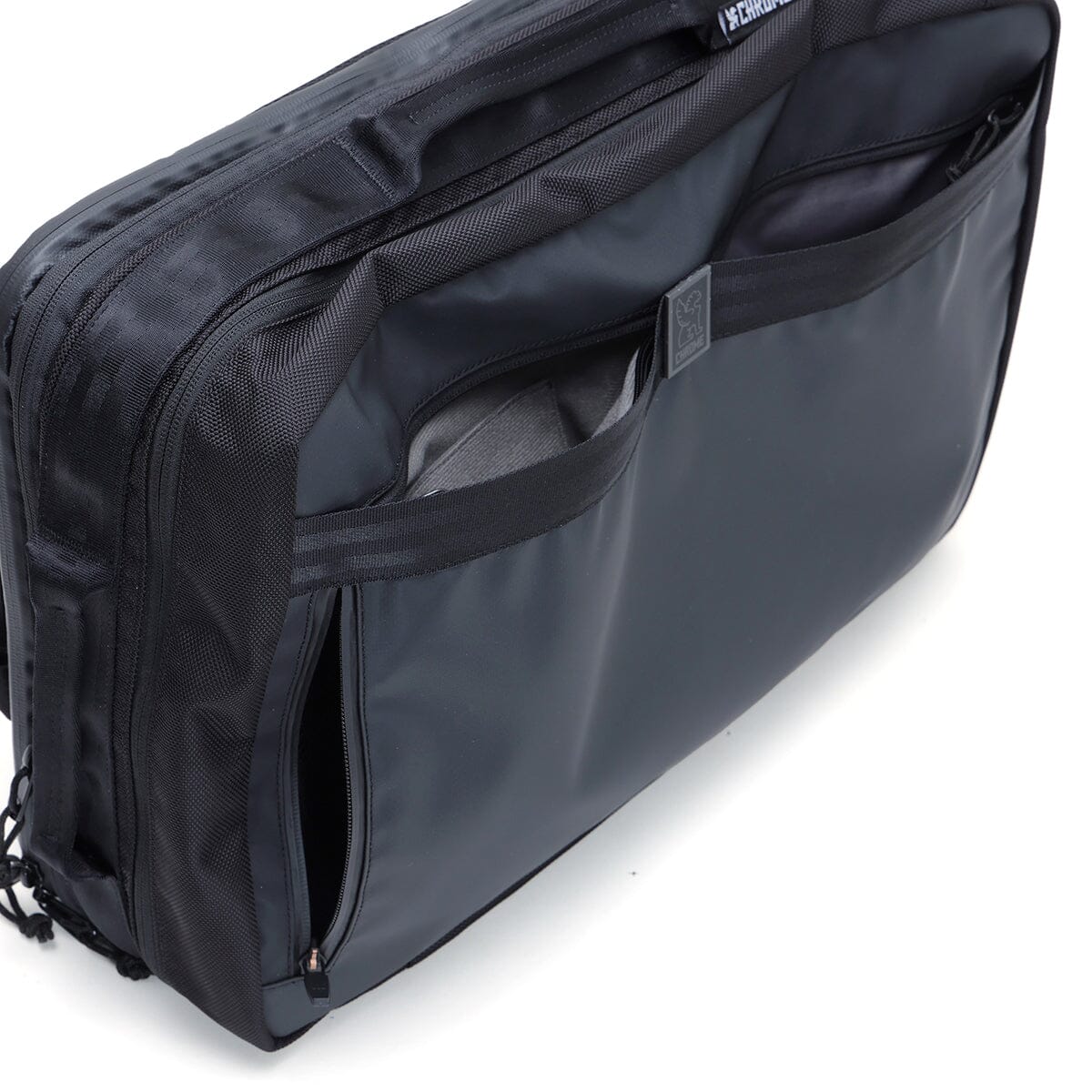 Introducing a simple 40L bag from CHROME that can be used
