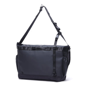 クーリエ フラップ メッセンジャー 20L BAGS chromeindustries 