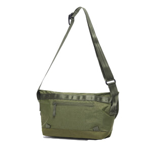 クーリエ フラップ メッセンジャー 6L BAGS chromeindustries 