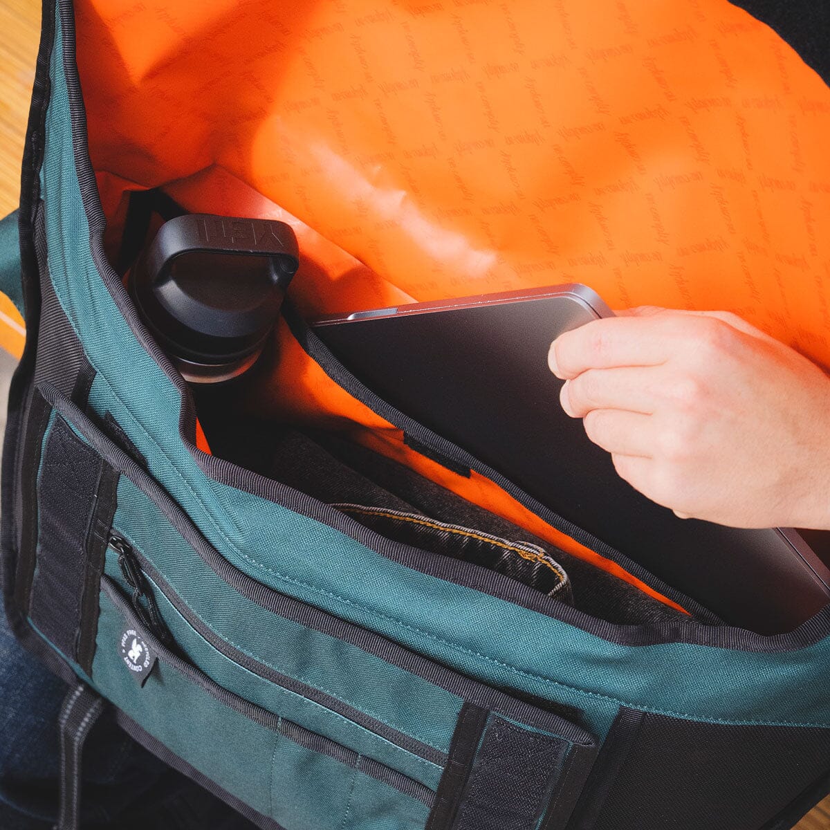 CTZ 24L MESSENGER(シーティーゼット 24L メッセンジャー) | クローム