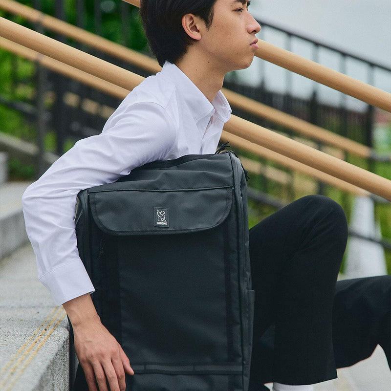 VOLCAN 35L PACK(ヴォルカン 35L パック) | クローム