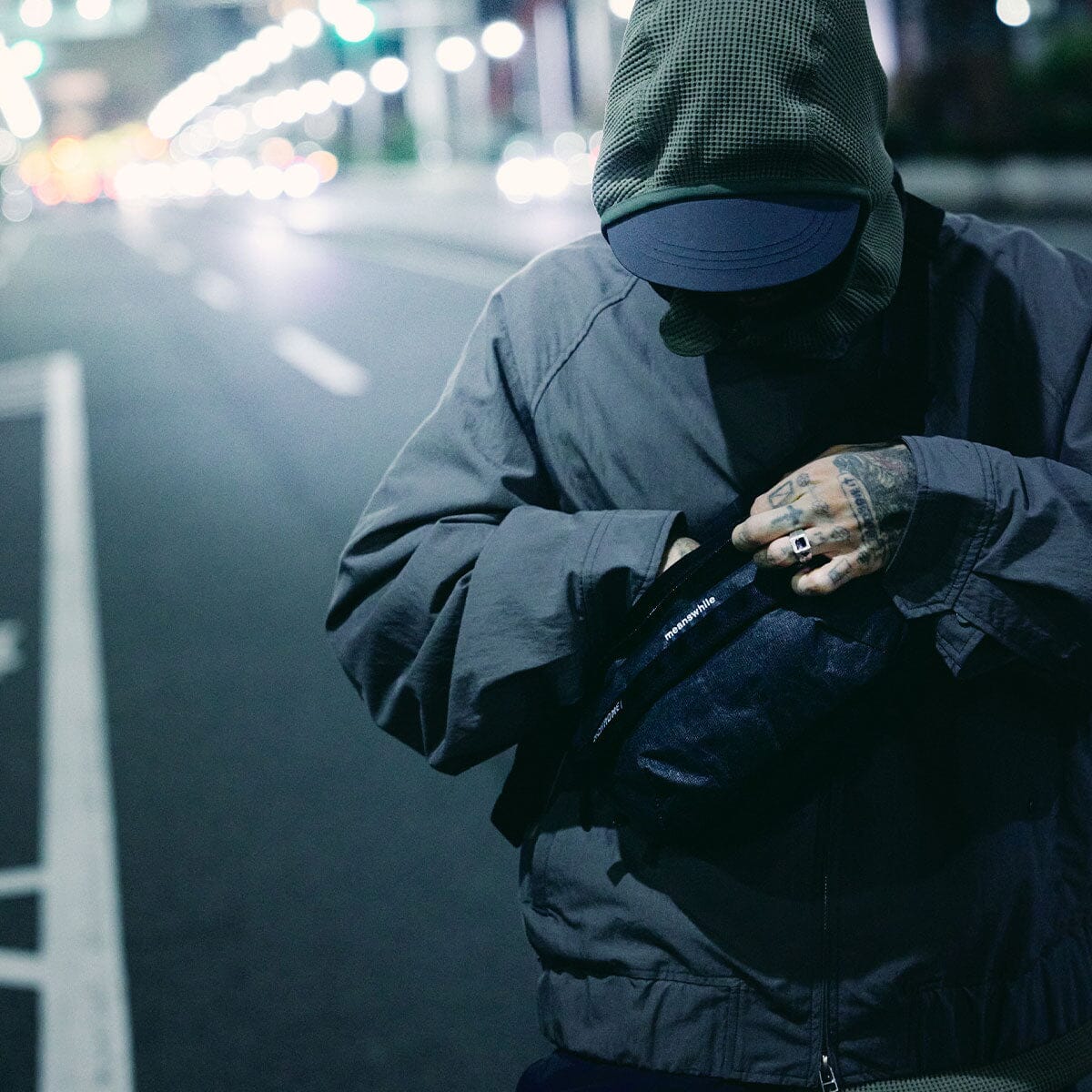 CHROME | meanswhile BOT FLAP SLING 5L | ボットフラップ スリング 5L