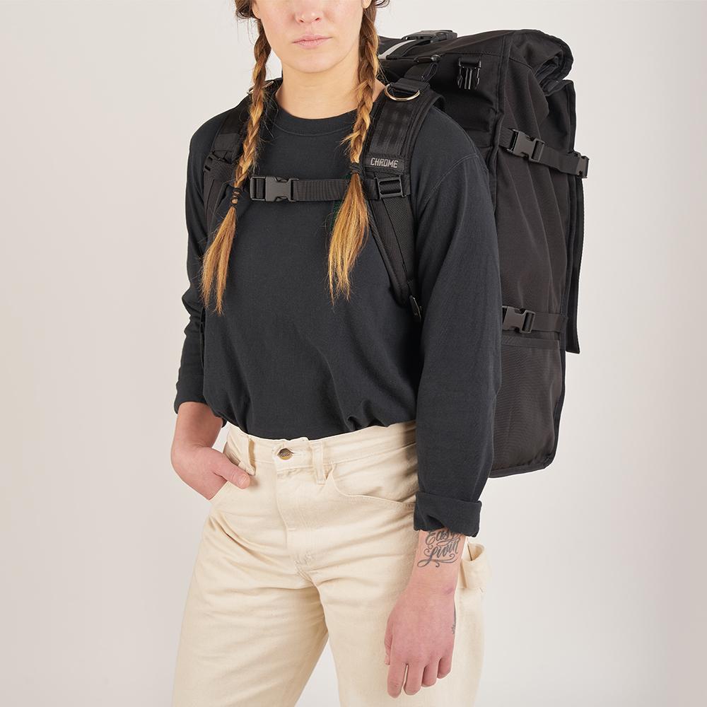 CHROME BARRAGE PANNIER 25L ブラック 9_BG-180-BKRD_10_3024x.jpg?v=