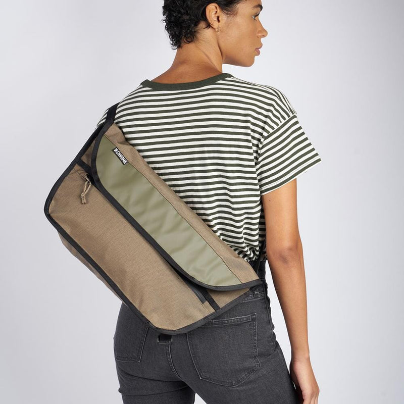 SIMPLE MESSENGER BAG(SALE) BAGS chromeindustries 