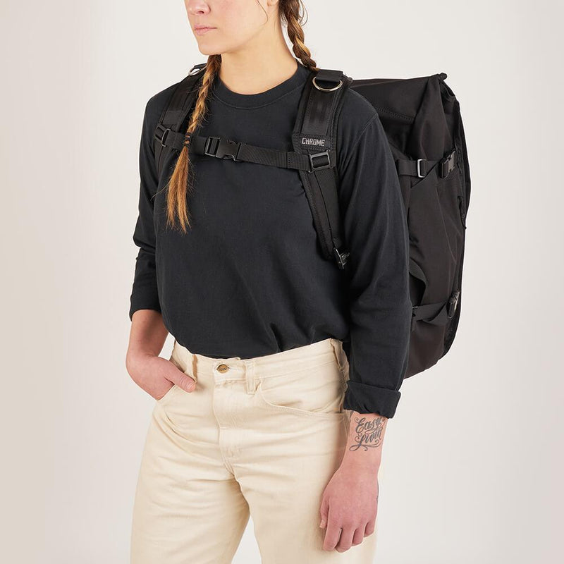 WARSAW 2.0 MESSENGER BACKPACK BAGS chromeindustries 